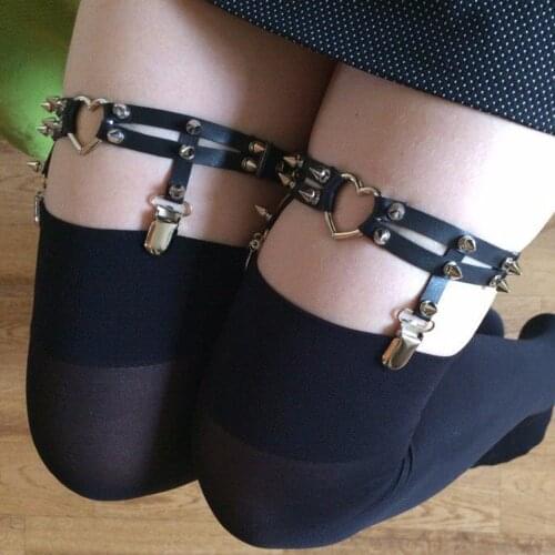 Women Sexy Studded Heart Garter Belt Girls Rivet Punk Goth Harajuku Style Handmade Leg Ring Adjustable Suspender Belt