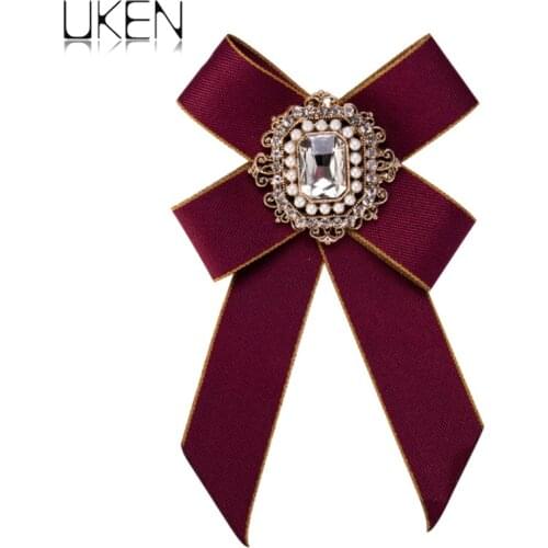 UKEN New Fashion Red Ribbon Big Bowknot Brooch Pins For Woman Rhinestones Crystal Tie Collar Jewelry Accessories
