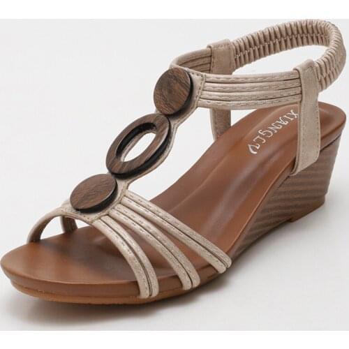 Wedge heel sandals for women with thick soles for women with summer casual soft soles for women retro Roman shoes