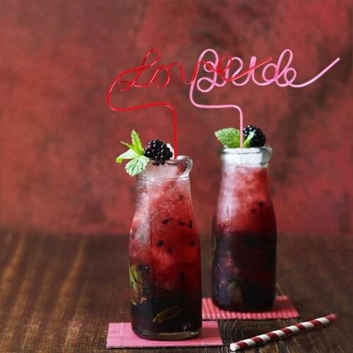 1pcs creative love bride shape plastic straws for Bachelorette party supplies wedding decoration bride to be drinking straws