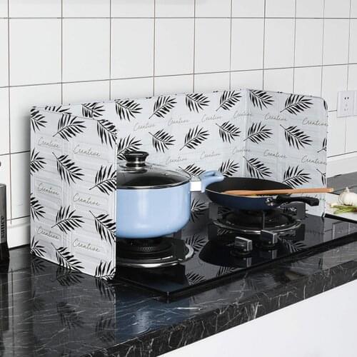 Nordic Kitchen Aluminum Foil Frying Pan Oil Splash Screen Block Gas Stove Anti Splatter Shield Guard Heat-Resistant Proof Baffle