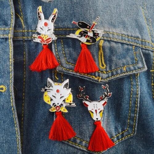 Vintage Animal Alloy Tassel Brooch Japanese Ninja Rabbit Fire Fox Snake Kendo Sika Deer Enamel Pin Backpack Badge Friends Gifts