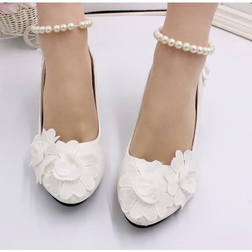 Three-dimensional flower white wedding high heels Bride Bridesmaid banquet dress shoes can be worn everyday with PU womens shoe