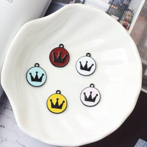 10pcs Black Crown Round Shape Enamel Charms Pendants Round Floating Fit Handmade DIY Bracelet Hair Jewelry Decor Accessory FX072