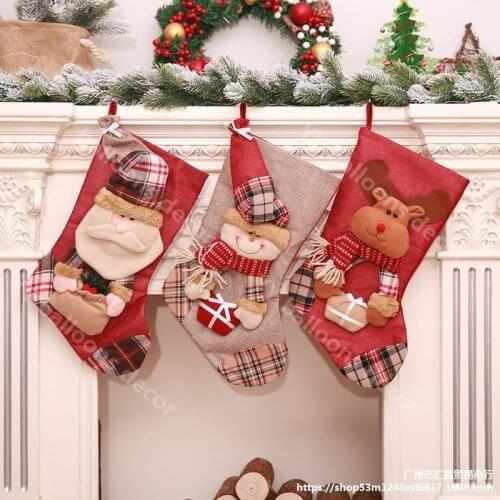 2021 Christmas Decorations, Christmas Socks, Checkered Gift Bags, Socks, Childrens Gift Bags, Holiday Celebration Supplies