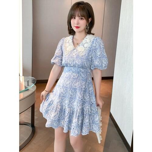 Cut out embroidered lace collar with waist and thin Ruffle Dress for women