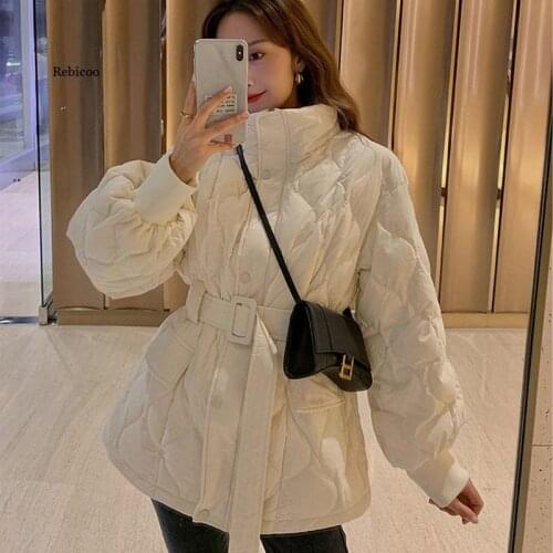 Womens Padded Jacket New Light and Thin Down Padded Coat Loose Bread Coat Short Western Style Padded Coat Winter