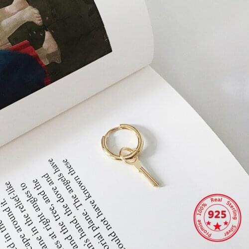 1pc Korea New Style 925 Sterling Silver Earrings for Women Simple Fashion Chic Gold Key Hoop Earrings Jewelry