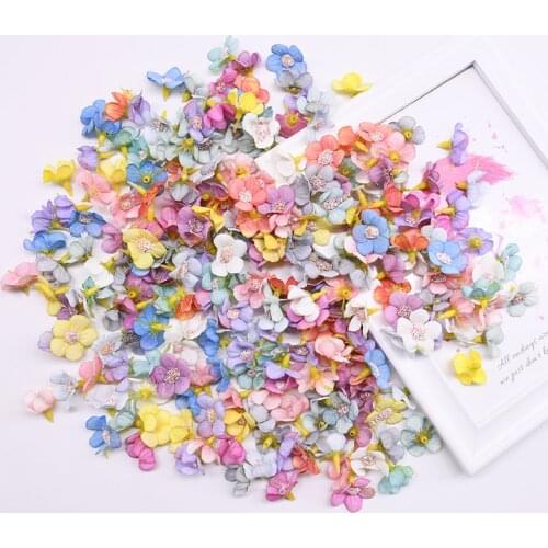 100pcs Mini Silk Artificial Daisy Flower Head Wedding Decoration DIY Wreath Gift Box Craft Fake Flower Home Party Decor