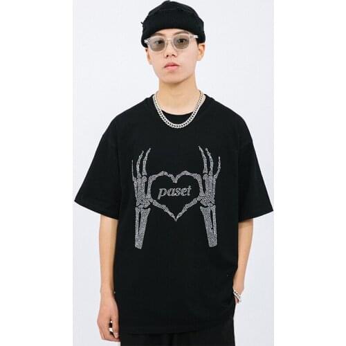 Funny Rhinestone Harajuku T Shirt Men Skeleton Hand Heart Printed Tee Tops Short Sleeved Fashion Unisex T-shirt Streetwear
