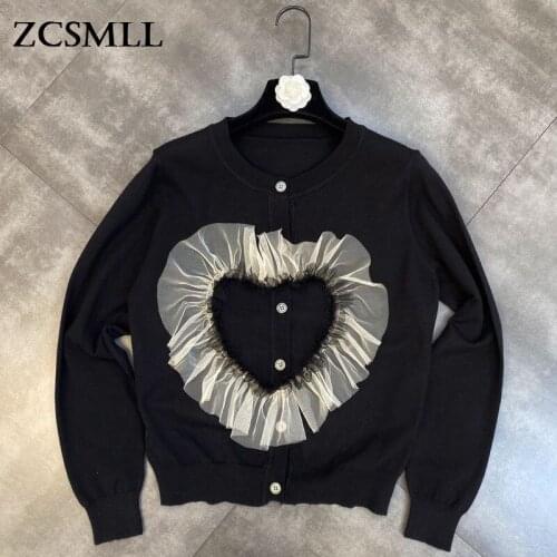 ZCSMLL 2021 Autumn Winter Round Neck Long-sleeved Yarn-matched Three-dimensional Peach Heart Pattern Knitted Cardigan Trend