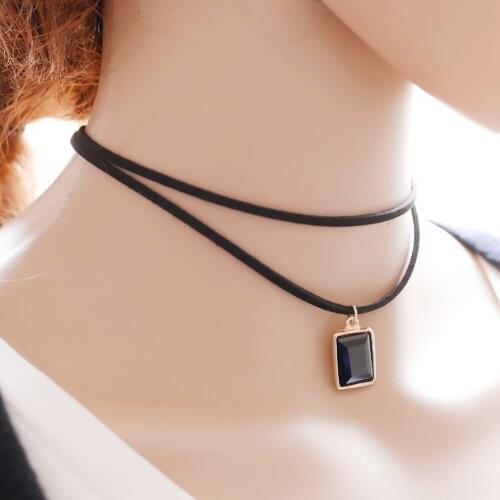 Gothic Black Lace Retro Velvet Choker Collar Necklace Jewelry Crystal Pendant