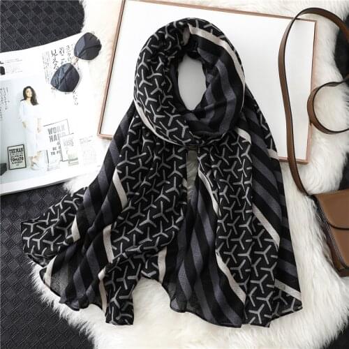2021 New Women Cotton Scarf Winter Warm Neck Shawls and Wraps Blanket Scarfs Hijabs Headband Pashmina Female Store Foulard