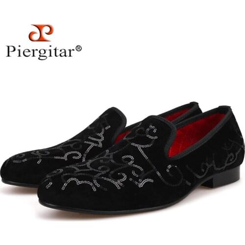 Piergitar Luxurious Sequin Black colors Men Velvet Shoes Wedding and Party mens loafers handmade men smoking slippers plus size