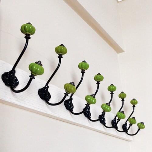 American Country Vintage Ceramic Pumpkin Head Solid Load-Bearing Iron Coat and Cap Curtain Hallway Hook Rack Garden Groceries