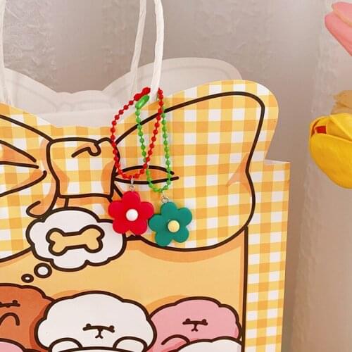 Cute Girls Tiny Flower Keychain Women Metal Solid Color Simple Key Chains On Bag Car Trinket Jewelry Party Friends Gifts