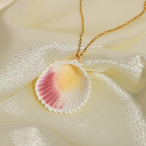18K Gold Plating Seashell Pendant Necklaces Hip Hop Jewelry Stainless Steel Shell Necklace for women
