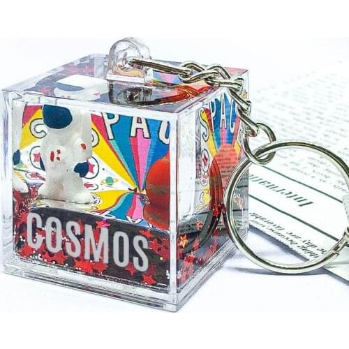 DIY Astronaut Liquid Quick sand Keychain Space Planet Pendant Custom Astronaut Keyring Creative Decompression Small Jewelry