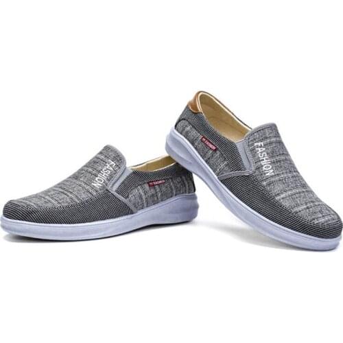 Fashion Men Outdoor Canvas Casual Slip-On Shoes Lazy Shoes Breathable Sneakers Flats Shoes Summer Shoe for Men Trainers New