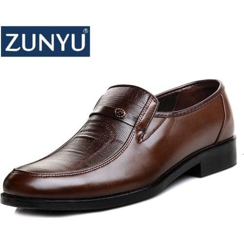 ZUNYU Mens Business Casual Shoes New Male Driving Loafer Shoes Breathable Mens Designer Sneaker Rubber Sole Sewing Shoes