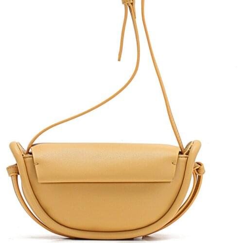 2021 New Style Genuine Leather Tassel Saddle Bag Women Cowhide Half Circle Shoulder Handbag Female Trend Designer Messenger Bags