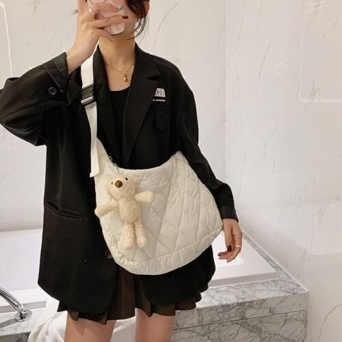 Designer Quilted Handbags Nylon Down Cotton Crossbody Bag Large Tote Winter 2022 Casual Space Padded Lingge Women Shoulder Bags