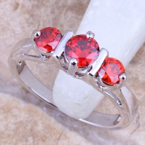 Delightful Red Garnet Silver Plated Ring Size 6 / 7 / 8 / 9 R1591