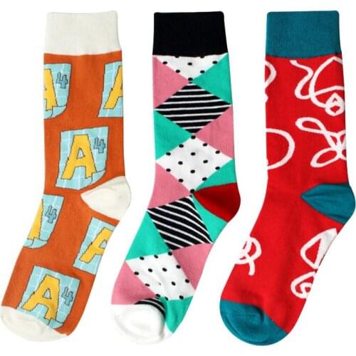 5 Pairs/lot Mens Funny Colorful Combed Cotton Socks Red Argyle Dozen Pack Casual Happy Socks Dress Wedding Socks Man Meias Sox