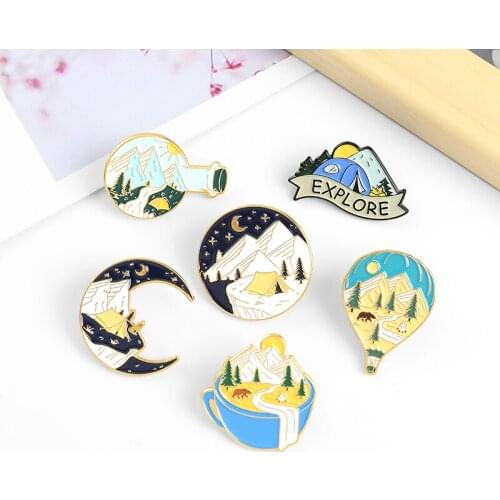 Mountains Enamel Pin Starry Night Badges Adventure Camping National Park Forest Brooches Gift for Hikers Travelers wholelsale