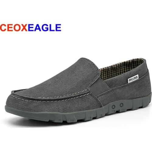 2019 New Spring Summer Mens Loafers Men Driving Shoes Casual Shoes Light Canvas Outdoor Flats Lazy Shoes for Man Chaussure Homme