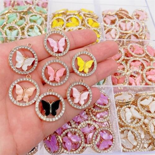 25*22MM Colorful Butterfly Necklace Pendant High Quality Zircon Acrylic Butterfly Strap for Women Crystal Wedding Jewelry Gifts