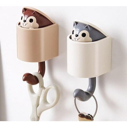 Cute squirrel Hooks Plastic Door Hangers Self Adhesive Wall Hangers Hat Racks Keys Hanger wall organizer Home Decor key holder