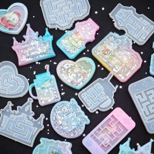 Maze Shaker Epoxy Resin Silicone Molds DIY Labyrinth Heart Gamer Charms Jewelry Accessory Making Castle Camera Shape Craft