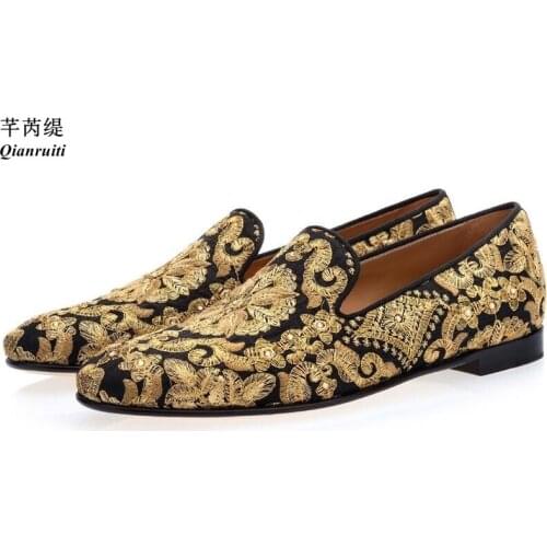 Qianruiti Party Shoes Golden Embroidery Loafers Man Slip On Flats Mens Shoes Casual Canvas Shoes Wedding