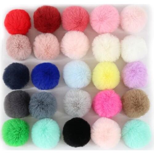 22 Color Imitate Rabbit Fur Pompom Ball 4cm Christmas Pom Pom Keychain Car Pompon Garment Toys Diy Bag Earring Ponpon Decoration