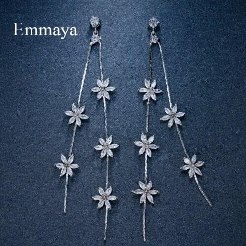 Emmaya Popular Flower Statement Stud Earrings for Women White Cubic Zircon Crystal Accessories Jewelry