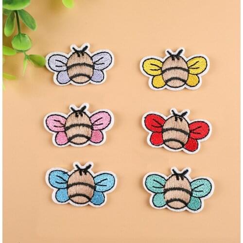 Kawaii Colorful Bee Patches for Clothes Animal Iron on Embroidery Patch for Kids Clothing Backpack DIY Applique Sewing Sticker