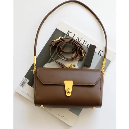 2020 New Popular Korean Style Retro Lock Small Square Bag Western Style Fashion High-end Sense Single Shoulder Small Satchel