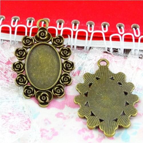 10pcs Oval Metal Alloy Flower Pendant Tray Fit 18*25mm Cabochon,Antique Bronze Color,Vintage Handmade Cameo Base Setting