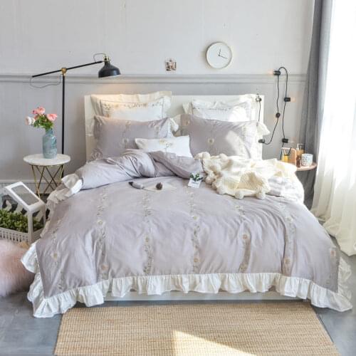 Oriental Embroidery 100S Egyptian cotton Luxury Bedding set 4Pcs King Queen size lace Duvet cover Bed sheet Set Pillowcases