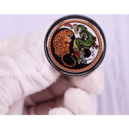 Classic Dragon and Tiger Yin Yang Symbol Pin Button Brooch Fashion Jewelry Decoration