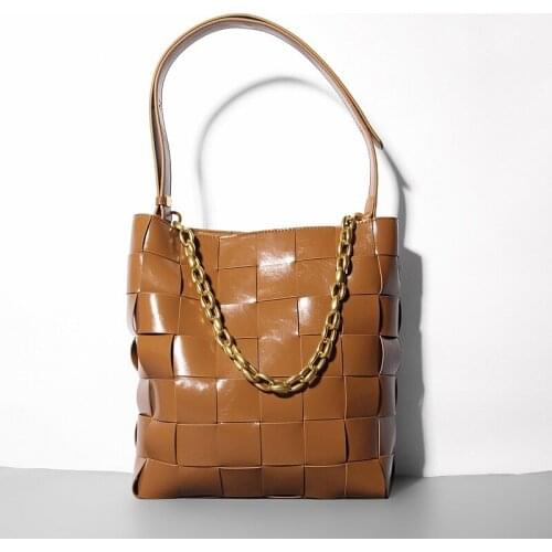 FIRMRANCH Elegant Ladies High-End Cowhide Woven Large-Capacity Shoulder Armpit Tote Retro Golden Thick Chain Composite Roomy Bag