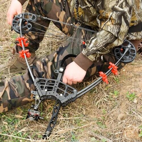 Triangle Compound Bow Set Archery Accessories Outdoor Shooting Compound Bow Pack Black/Camouflage 40-Pound Compound Bow