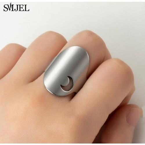 Stainless Steel Crescent Moon Rings for Women Men Chucky Dome Round Shape Ring Adjustable Size Biker Jewelry Creativity Gift
