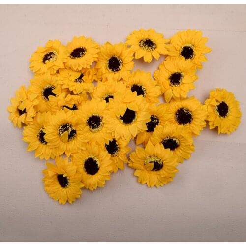 25Pcs Scented Artificial Mini Sunflower Soap Flowers Floral Decoration Home Party Wedding Anniversary Birthday