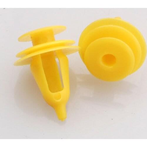 50pcs Nylon Door Trim Panel Fastener Rivet Retainer Clips Garnish 67771-30090 for Land Cruiser T100 Pickup Car Styling