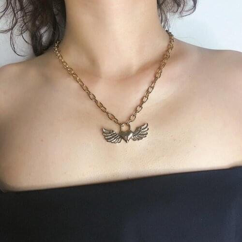 New Fashion Angel Wing Pendant Choker Necklace Eco-Friendly Material Alloy Beads Boho Chain Necklace Collier Women Jewelry Gifts