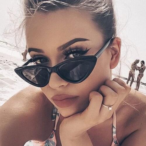 Cat woman sunglasses Fashion Designer Luxury Plastic Frame Classic Sun glasses Ladies Small Retro Cateye Sunglasses Sexy oculos