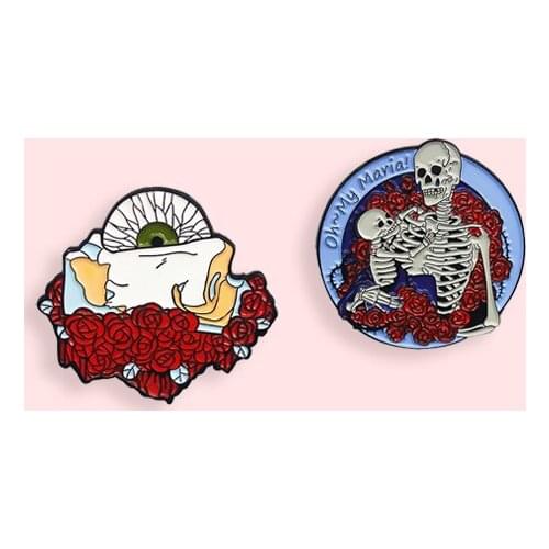 Fashion Charm Red Rose Badge Creative Cartoon Mother And Child Skeleton Metal Enamel Brooch Gothic Lapel Backpack Jewelry Gifts