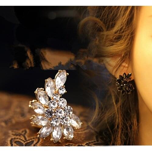 New womens fashion style moon earrings earrings female models of high-end fine jewelry wholesale